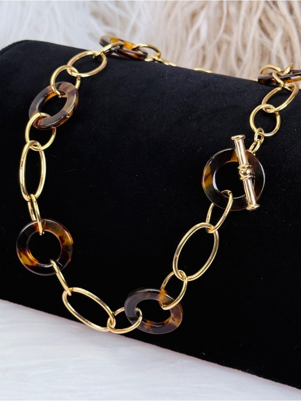 Vintage Gold Tone Tortoise Link Necklace Toggle Closure Statement